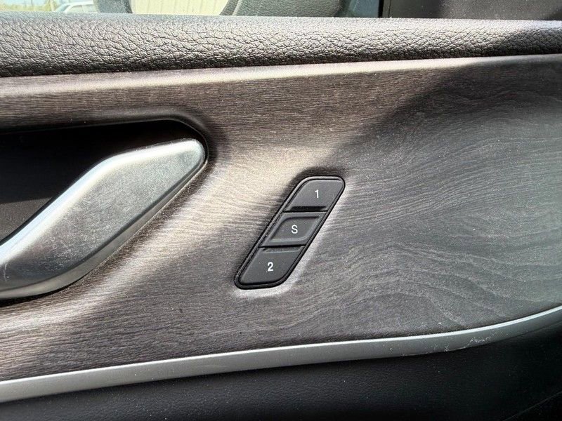 Used 2022 Jeep Grand Cherokee L Limited image 21