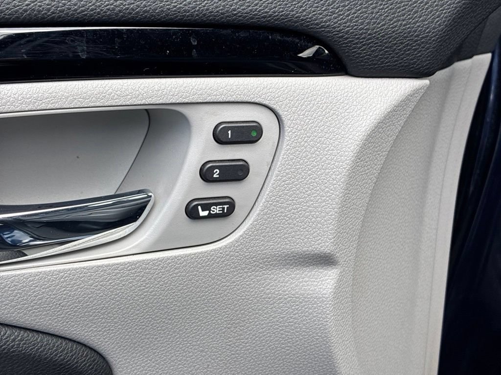 Used 2022 Honda Pilot Touring image 18