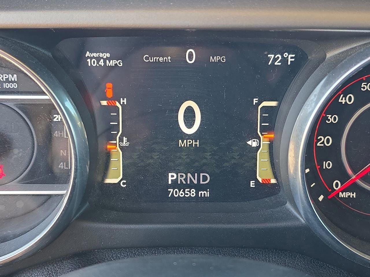 Used 2018 Jeep Wrangler Unlimited Rubicon AWD/4WD image 14