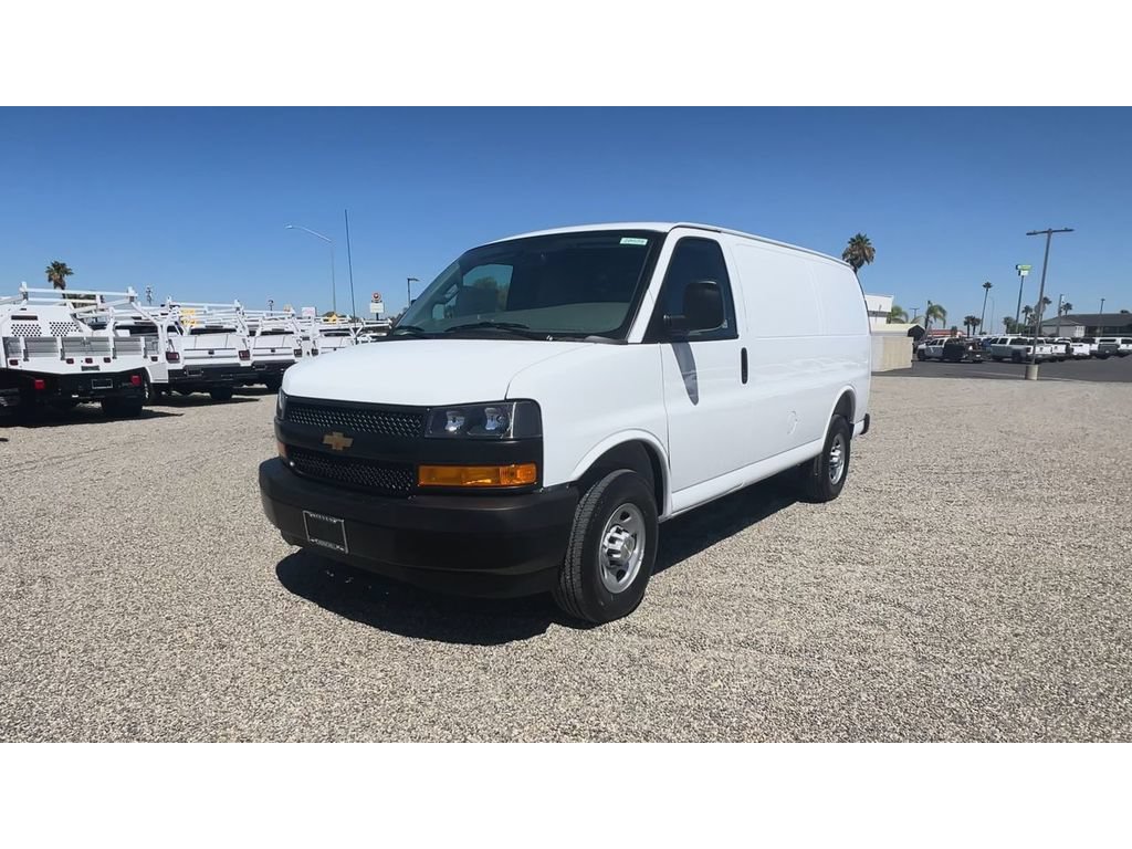 New 2026 Chevrolet Express 2500 w/ Driver Convenience Package RWD image 7