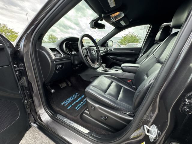 Used 2019 Jeep Grand Cherokee Limited AWD/4WD image 10