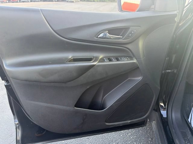Used 2024 Chevrolet Equinox LT w/ LPO, Floor Liner Package FWD image 10
