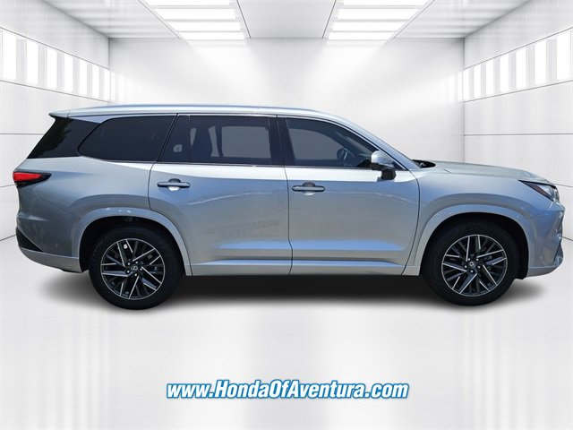 Used 2024 Lexus TX 350 FWD image 2