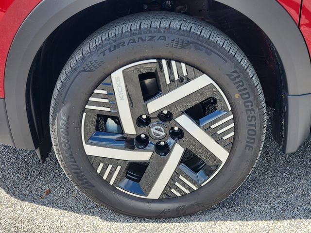 Used 2026 Nissan Kicks SV image 7