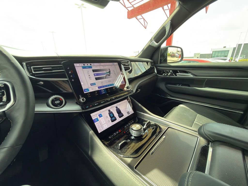 Used 2024 Jeep Grand Wagoneer Series II w/ Quick Order Packagew 28T image 21