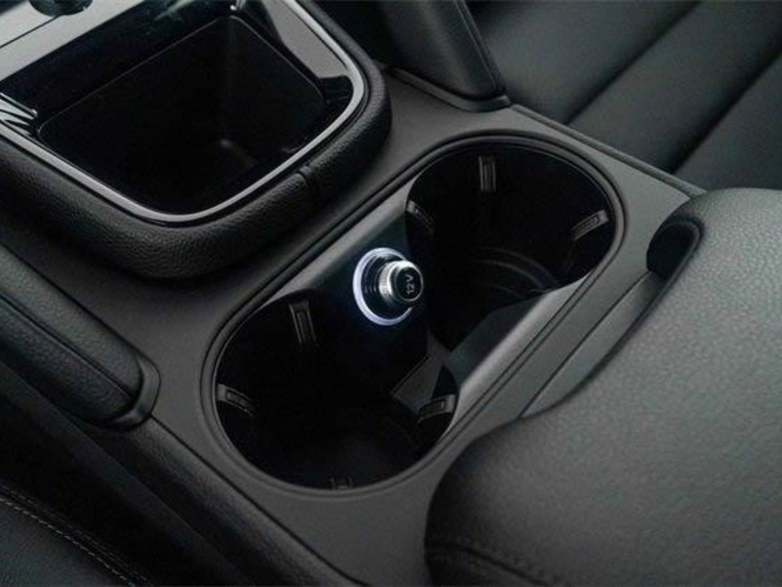 Used 2024 Porsche Cayenne image 46