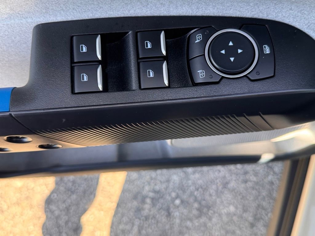 Used 2025 Ford Maverick XLT w/ XLT Luxury Package image 16