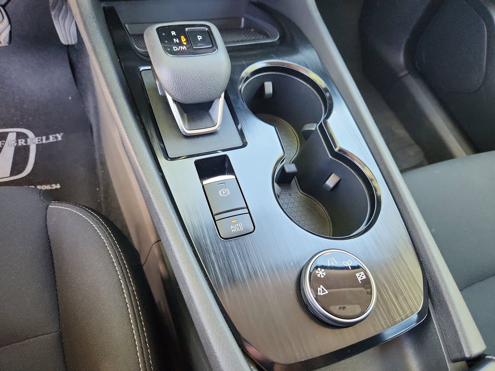Used 2024 Nissan Rogue S AWD/4WD image 20