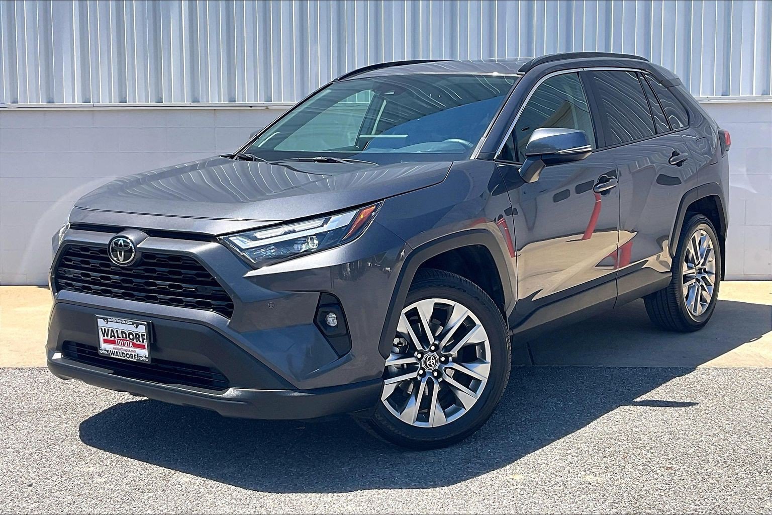 Used 2025 Toyota RAV4 XLE Premium w/ Weather Package AWD/4WD image 2