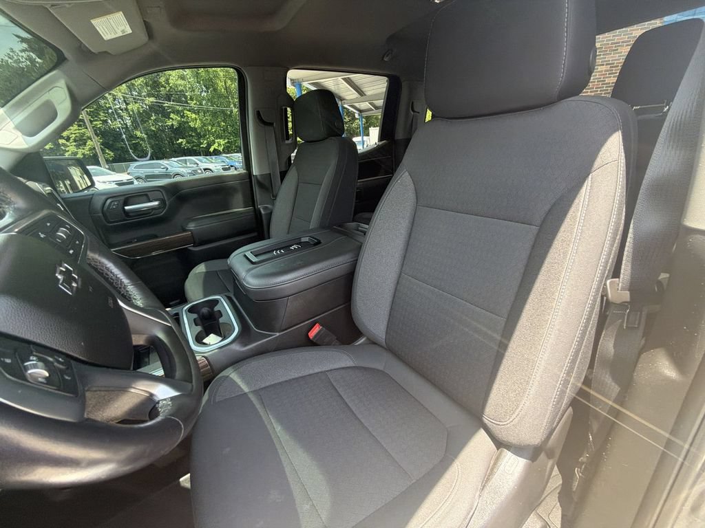 Used 2021 Chevrolet Silverado 1500 LT Trail Boss w/ Bed Protection Package AWD/4WD image 19