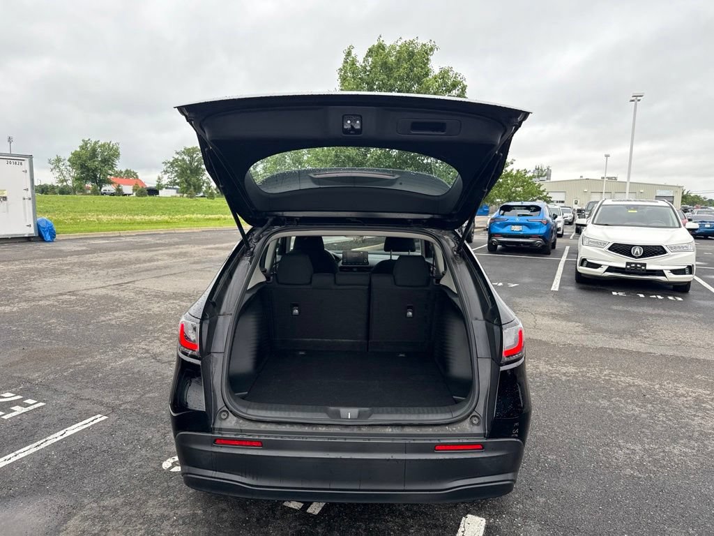 Used 2023 Honda HR-V LX image 13