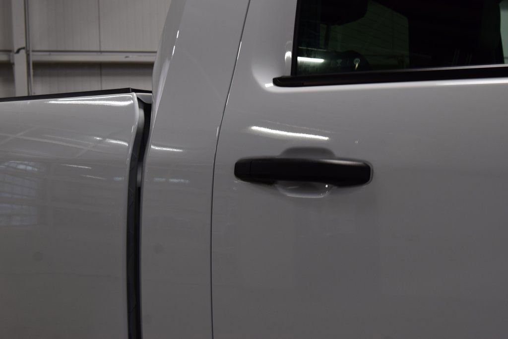 Used 2025 Chevrolet Silverado 2500 W/T w/ WT Convenience Package image 16