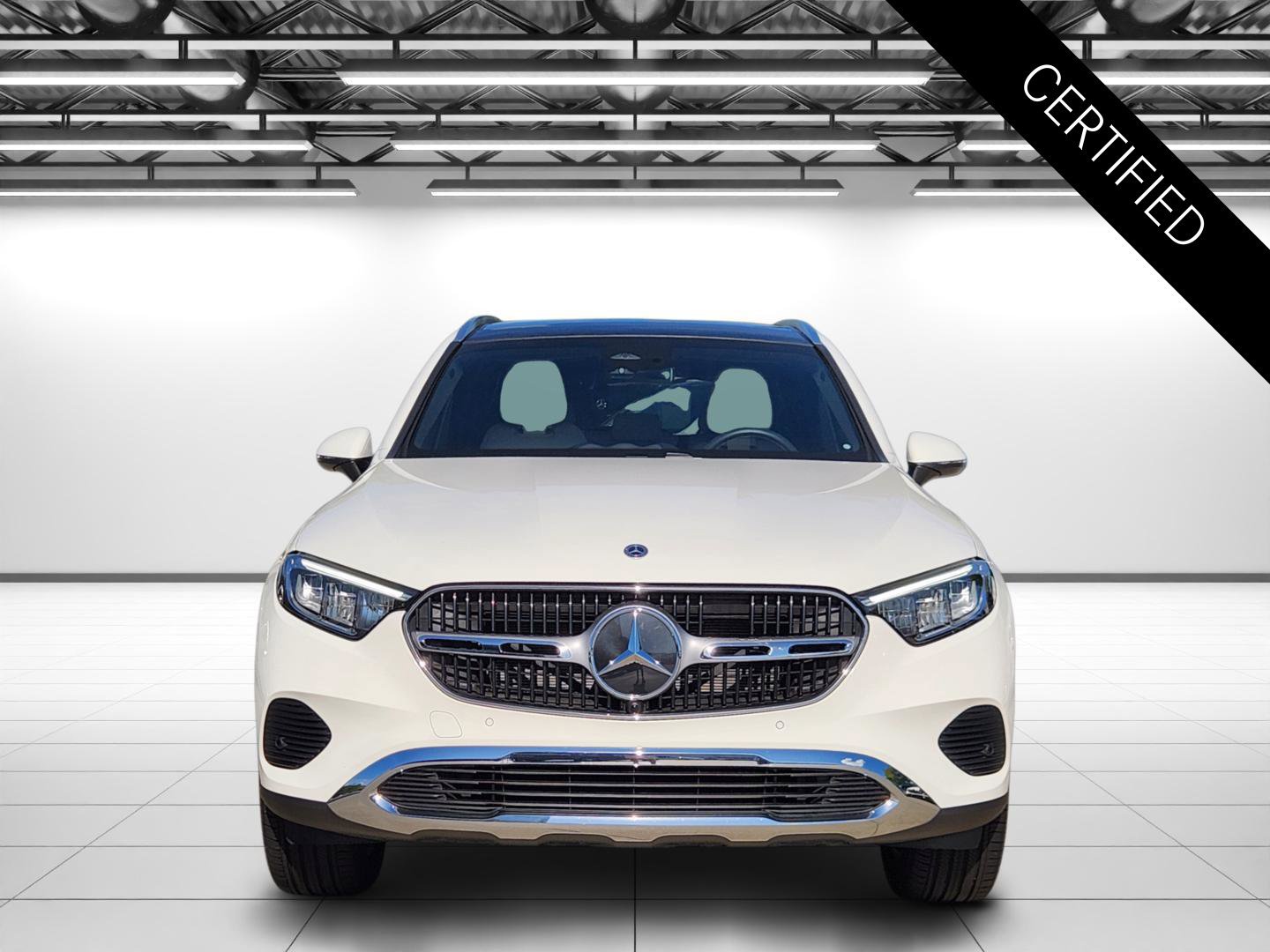 Certified 2026 Mercedes-Benz GLC 300 image 4