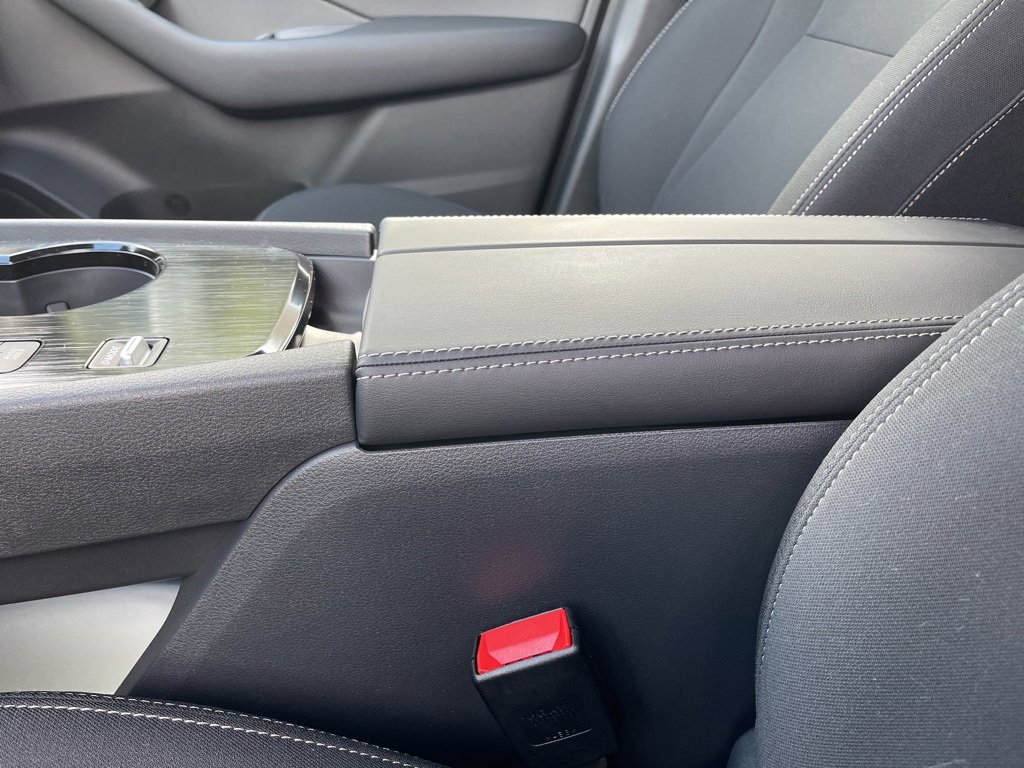 New 2026 Nissan Rogue S image 12