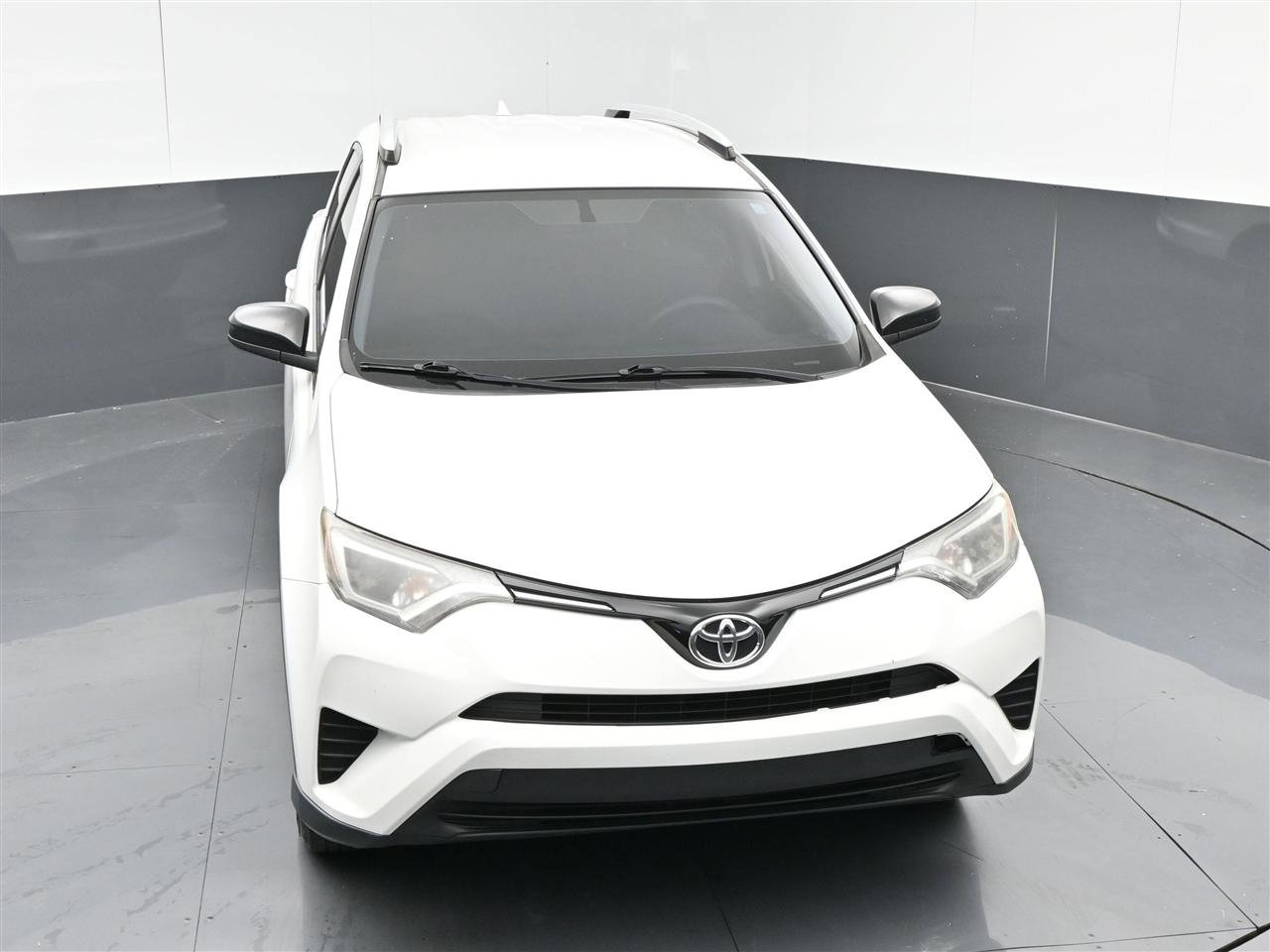 Used 2016 Toyota RAV4 LE AWD/4WD image 10