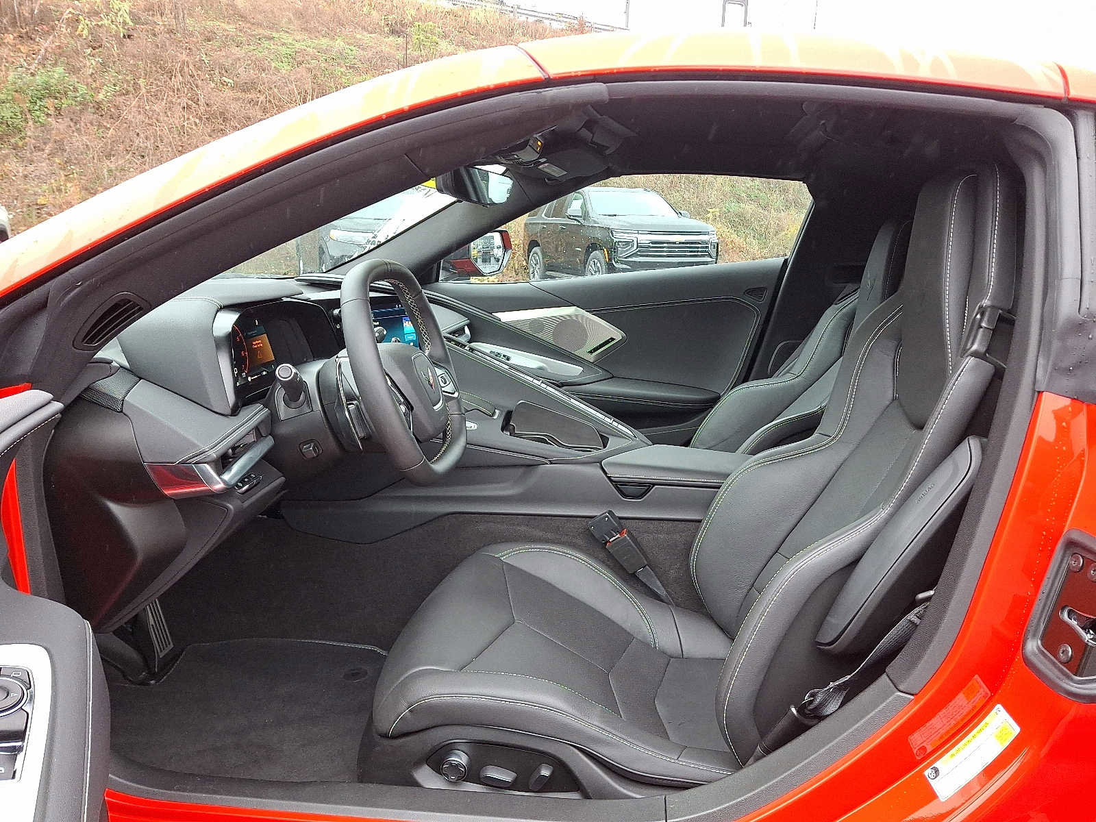 Used 2024 Chevrolet Corvette Stingray Preferred Cpe w/ Z51 Performance Package image 13