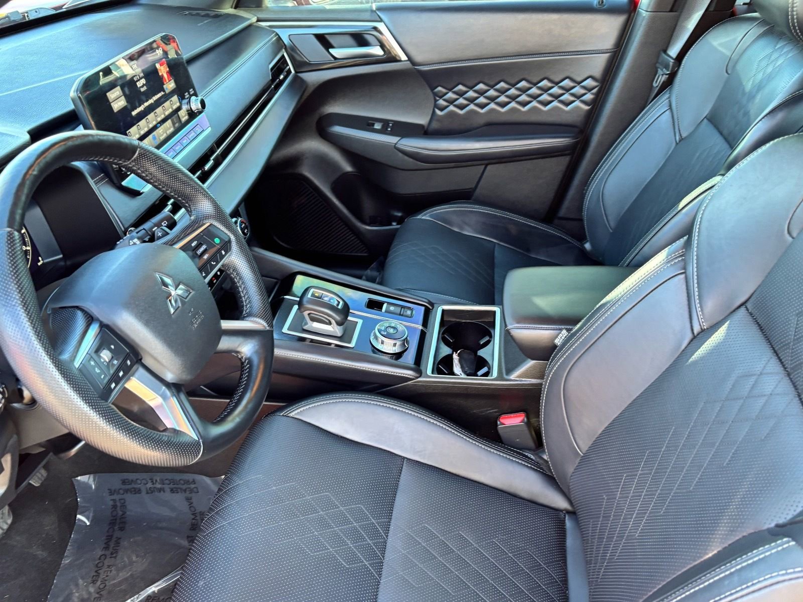 Used 2024 Mitsubishi Outlander SEL image 19