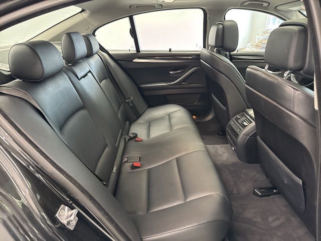 Used 2011 BMW 528i Sedan image 27
