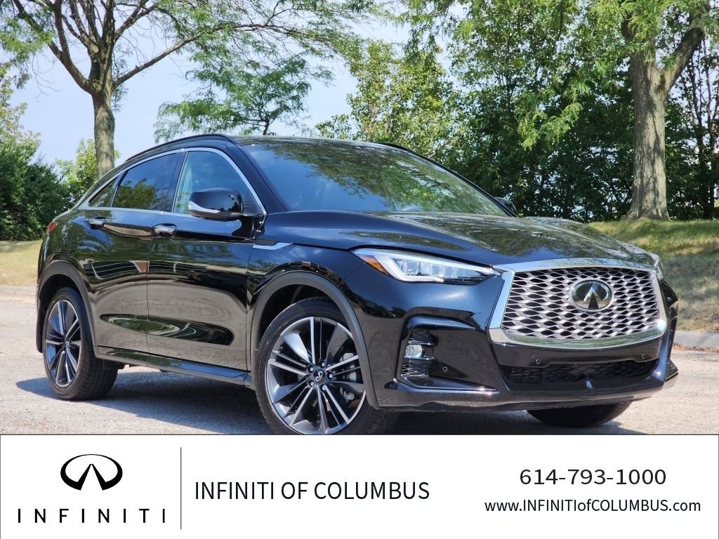 New 2025 INFINITI QX55 Essential image 1