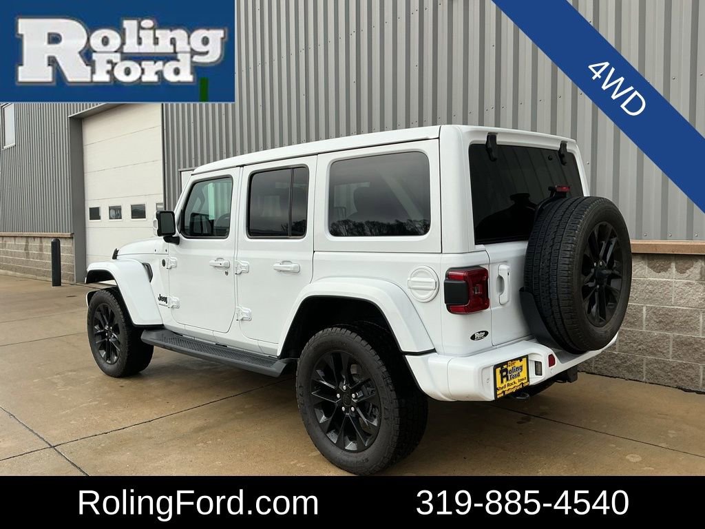 Used 2023 Jeep Wrangler Altitude image 3