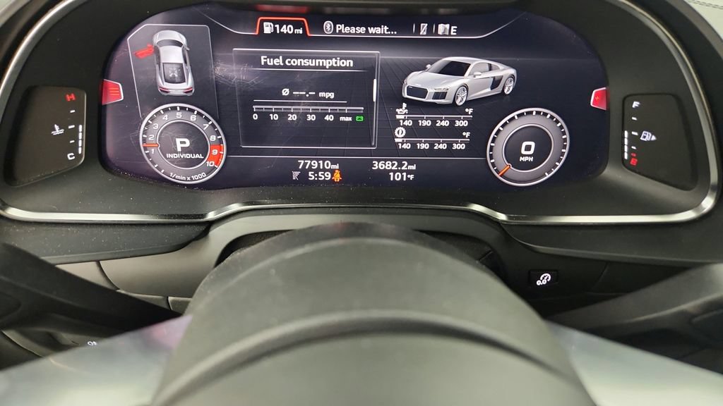 Used 2017 Audi R8 V10 AWD/4WD image 34