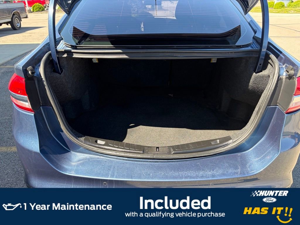 Used 2018 Ford Fusion SE w/ Fusion SE Technology Package FWD image 19