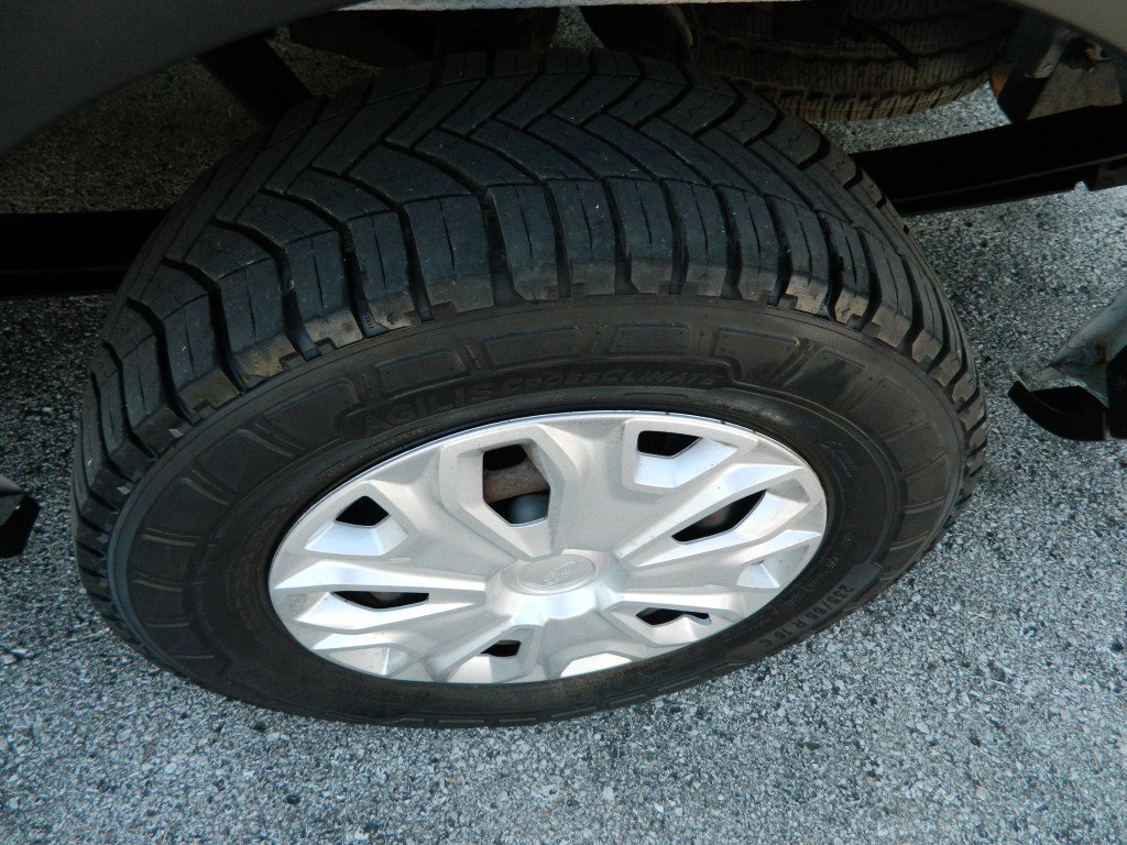 Used 2019 Ford Transit 250 130 Low Roof image 22