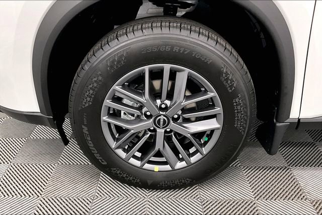 New 2025 Nissan Rogue S image 12