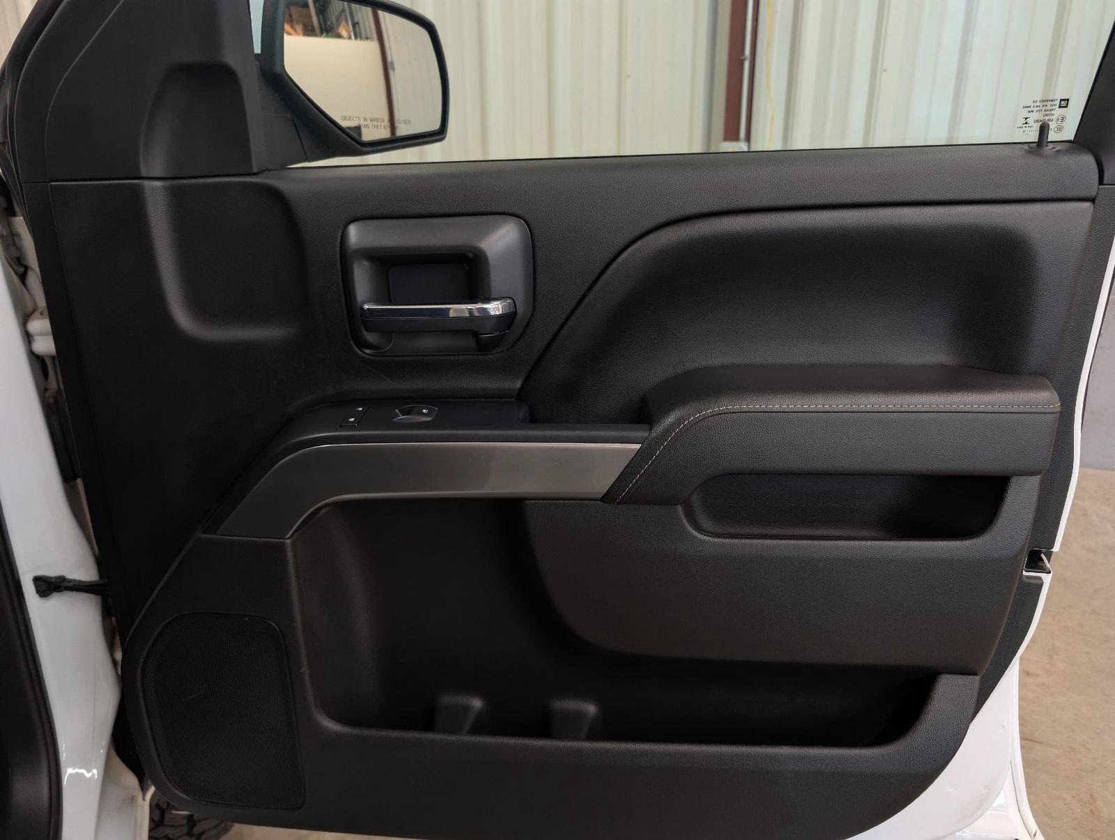 Used 2015 Chevrolet Silverado 1500 LT AWD/4WD image 27