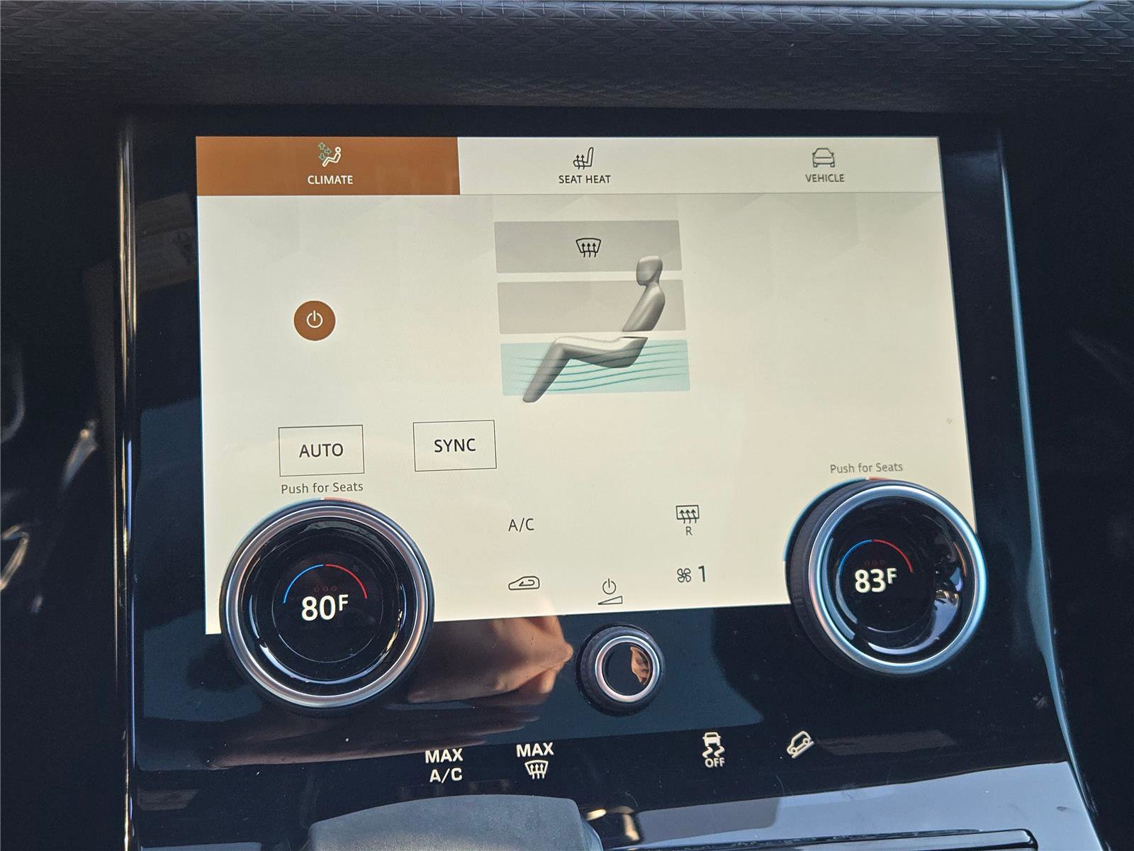 Used 2021 Land Rover Range Rover Velar R-Dynamic S image 30