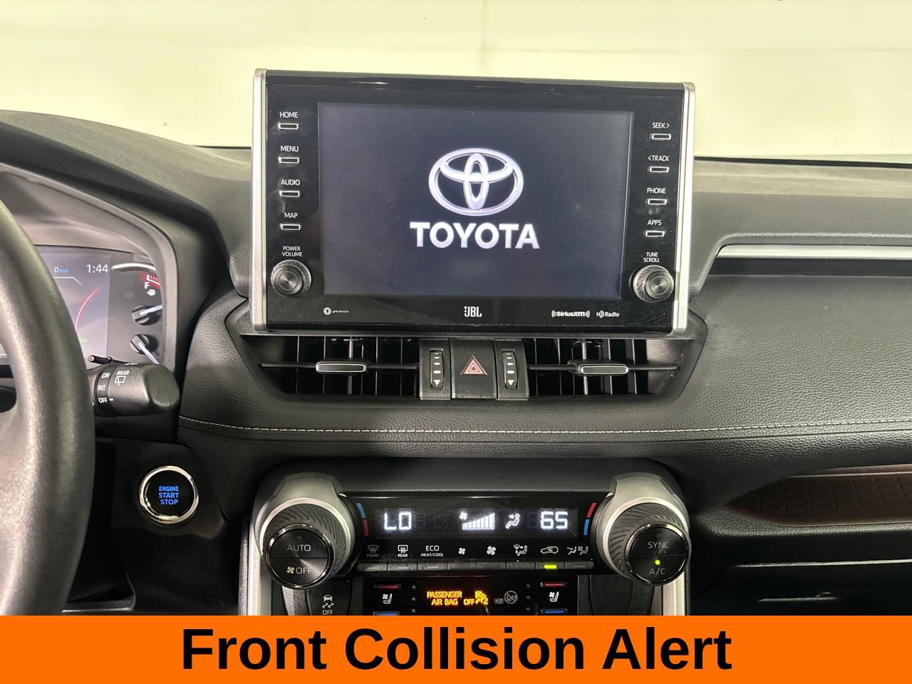 Used 2022 Toyota RAV4 Limited w/ Limited Grade Weather Package AWD/4WD image 17