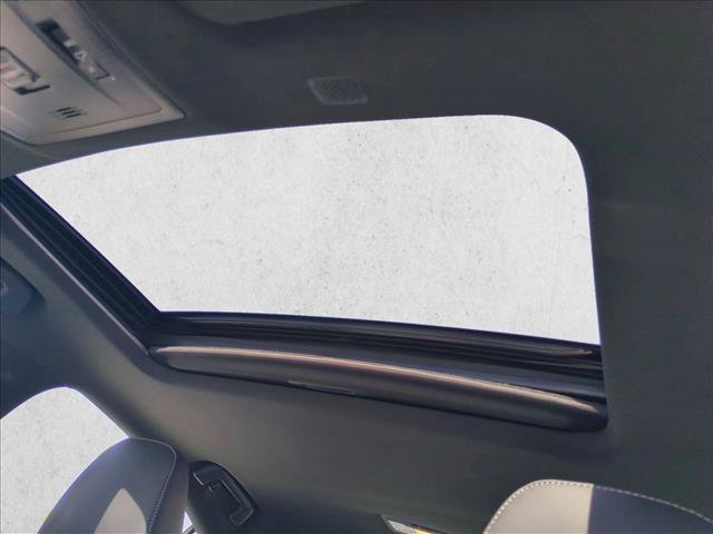 Used 2022 Lexus IS 500 RWD image 16