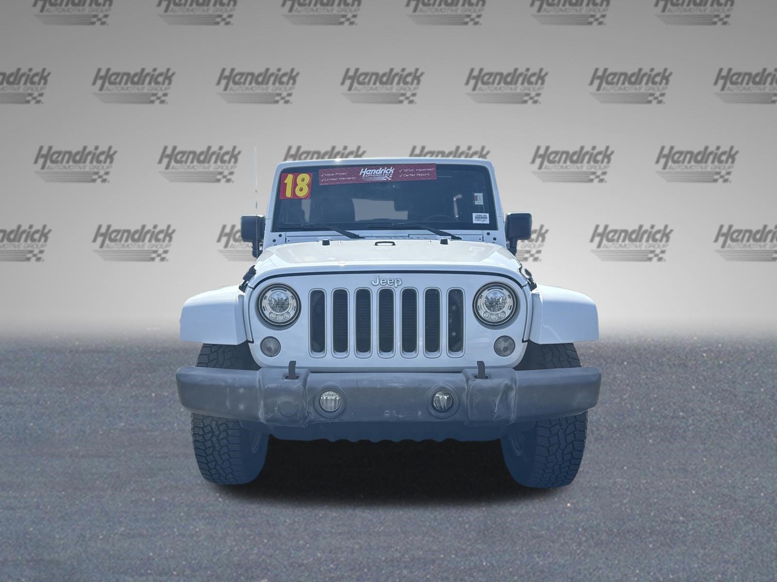 Used 2018 Jeep Wrangler Unlimited Sahara w/ Max Tow Package AWD/4WD image 3