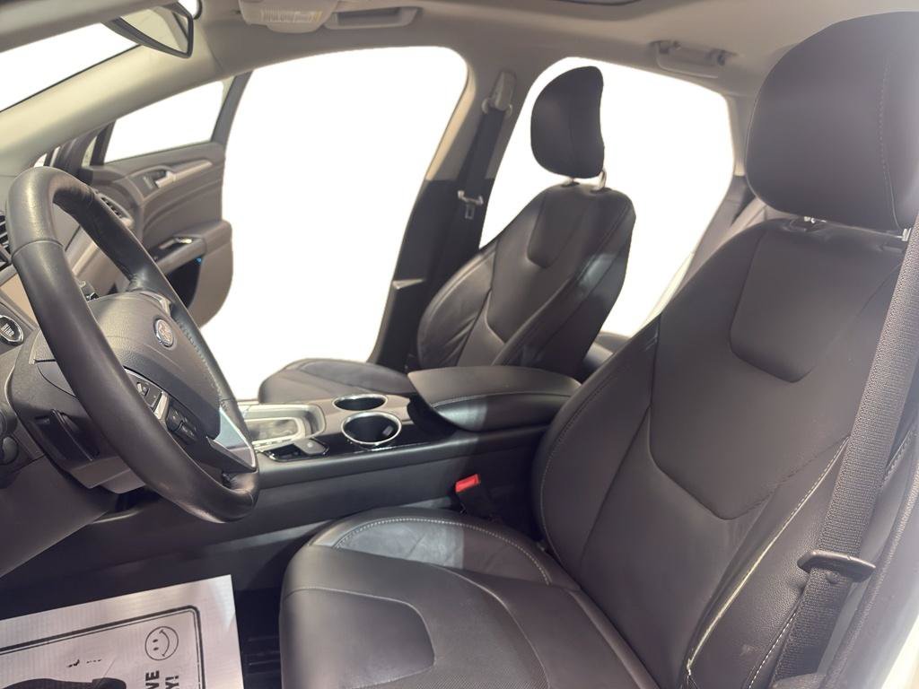 Used 2014 Ford Fusion Titanium FWD image 14