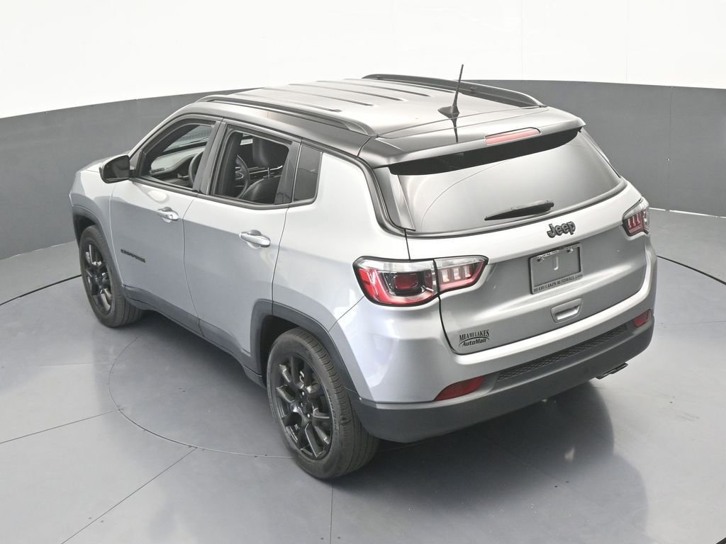 Used 2022 Jeep Compass Latitude FWD image 44