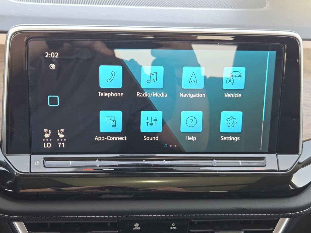 New 2026 Volkswagen Atlas SE image 14