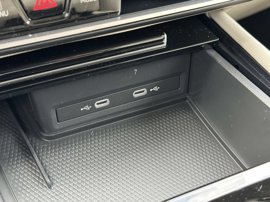 New 2025 Volkswagen Atlas SE AWD/4WD image 24
