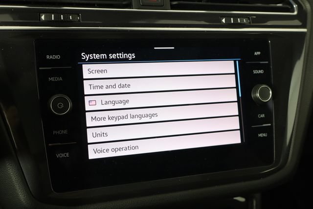 Used 2023 Volkswagen Tiguan SE R-Line FWD image 26