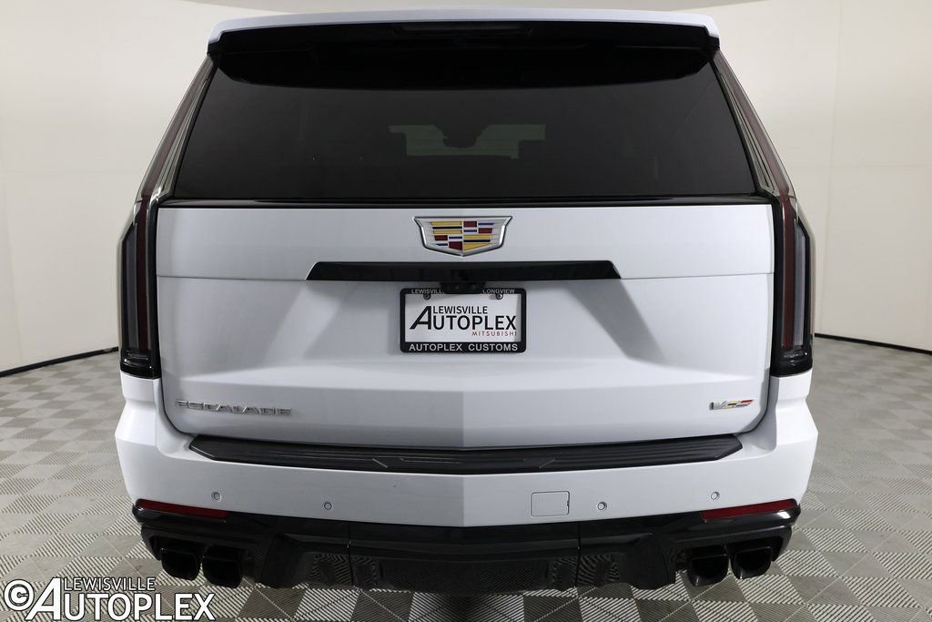 Used 2026 Cadillac Escalade V image 6