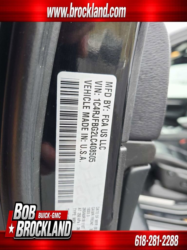 Used 2020 Jeep Grand Cherokee Limited image 39