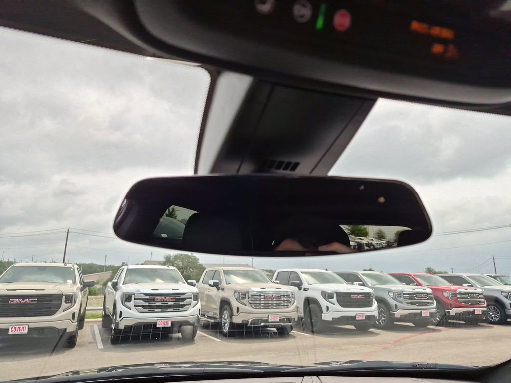 Used 2023 Cadillac XT5 Premium Luxury w/ LPO, Floor Liner Package FWD image 26