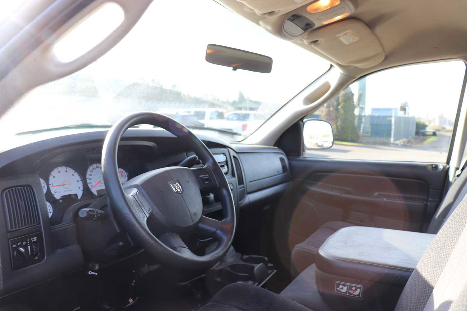 Used 2005 Dodge Ram 1500 Truck SLT image 10