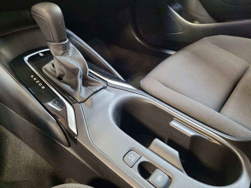 Used 2025 Toyota Corolla LE FWD image 26