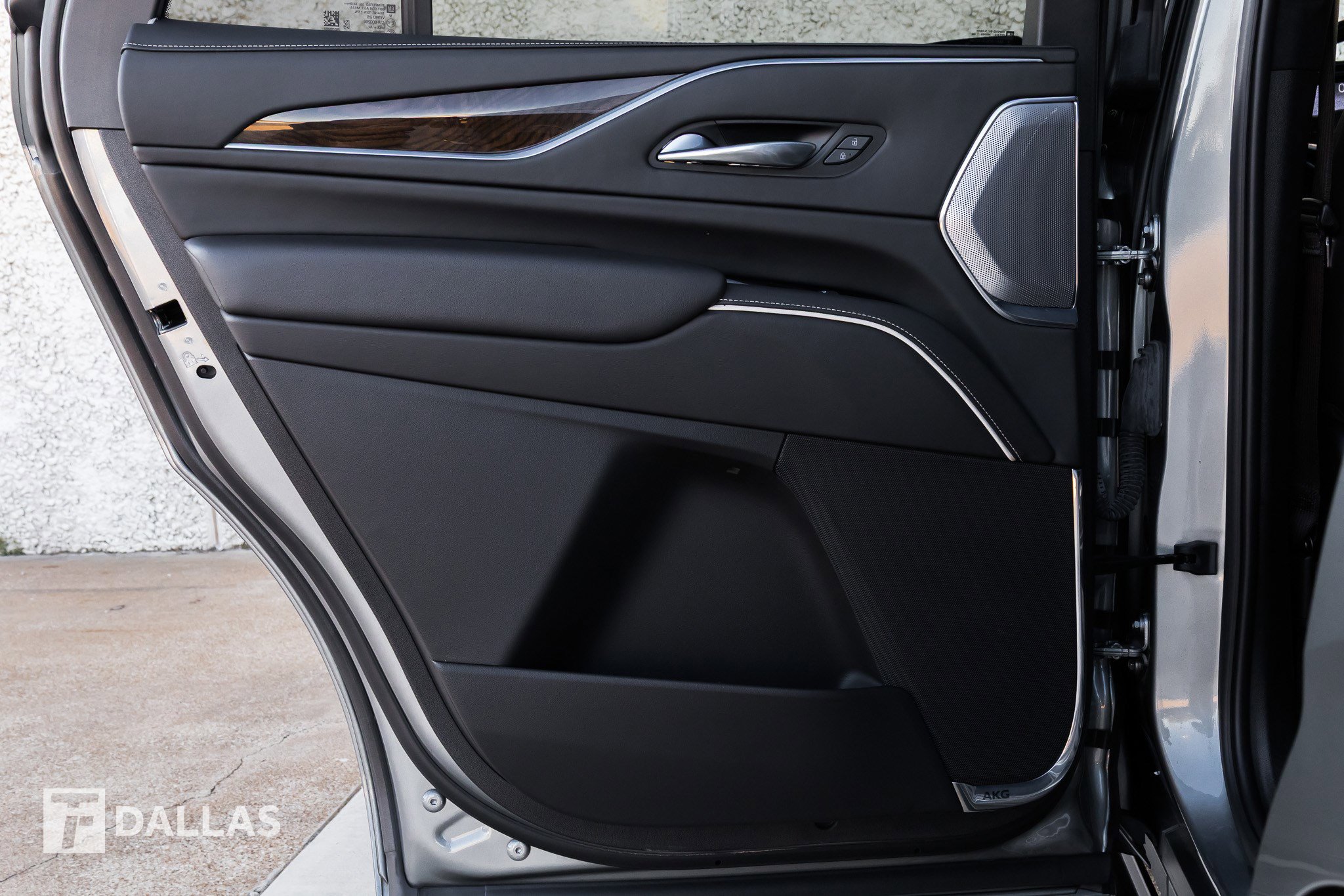 Used 2023 Cadillac Escalade Sport Platinum image 29