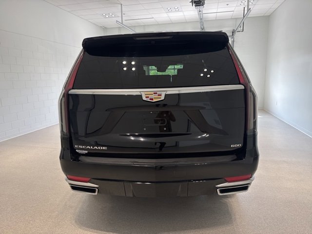 Used 2022 Cadillac Escalade Premium Luxury Platinum image 6