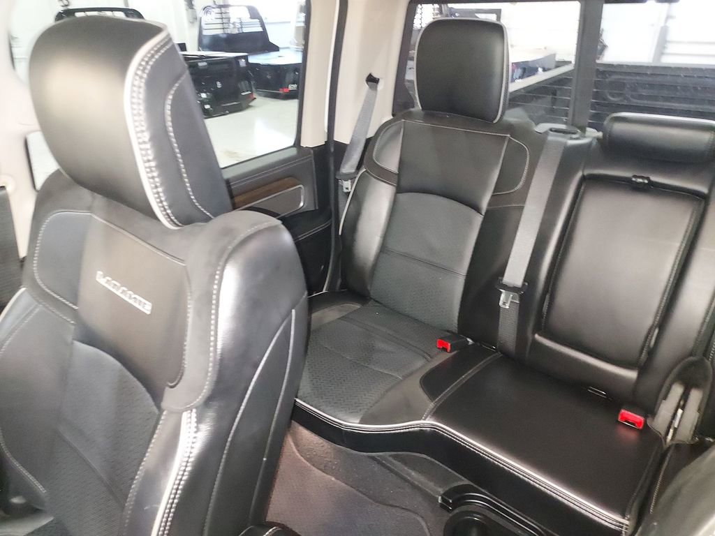 Used 2024 RAM 2500 Laramie image 12