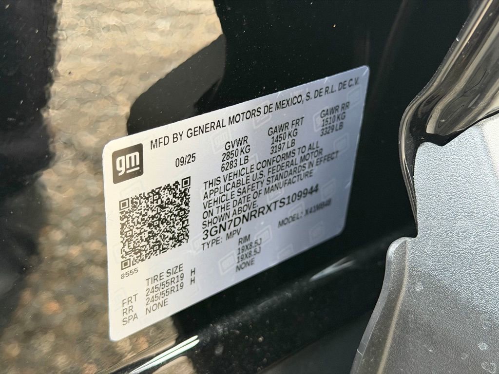 New 2026 Chevrolet Equinox EV LT image 21