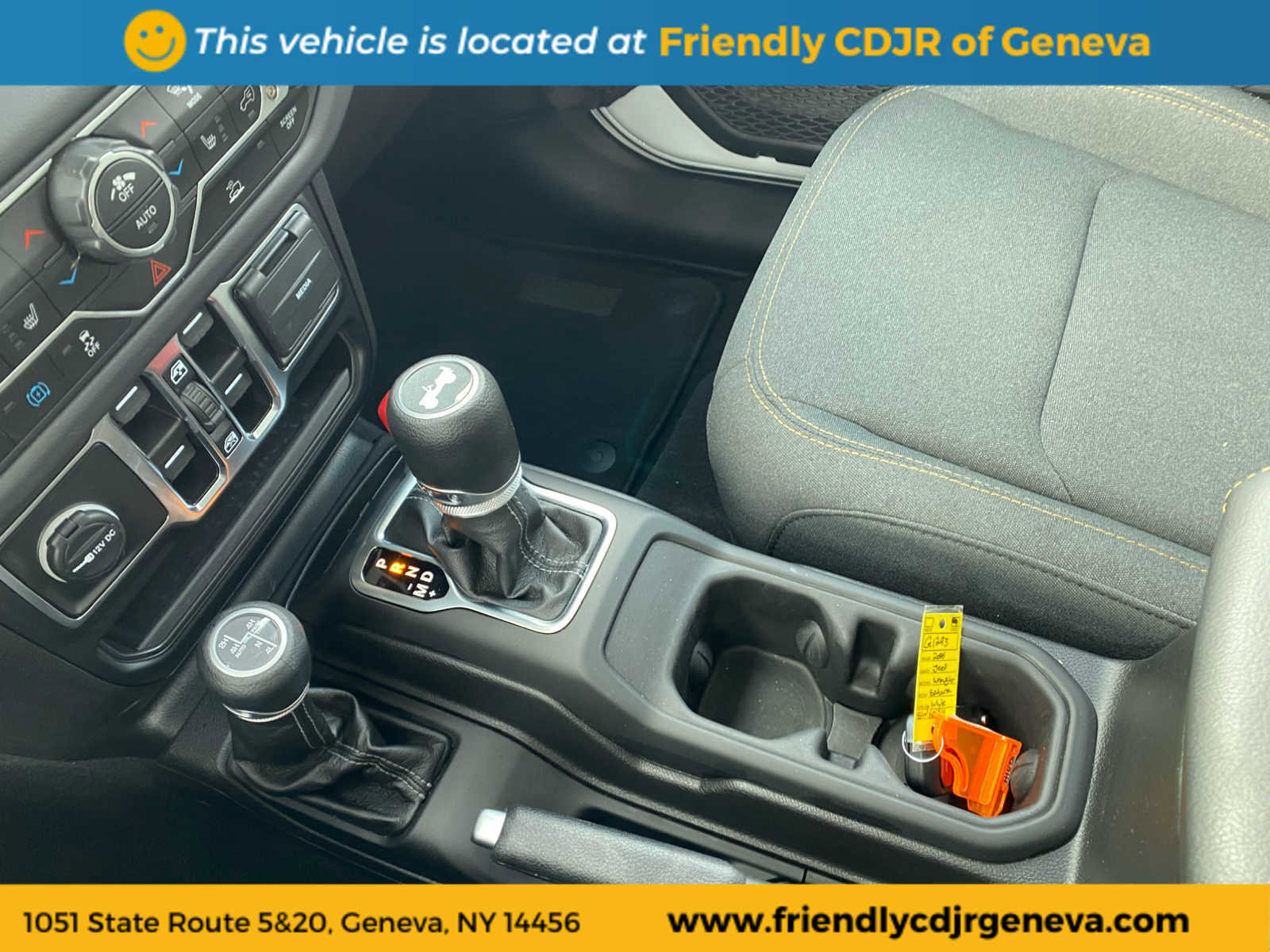 Used 2025 Jeep Wrangler Sahara image 18