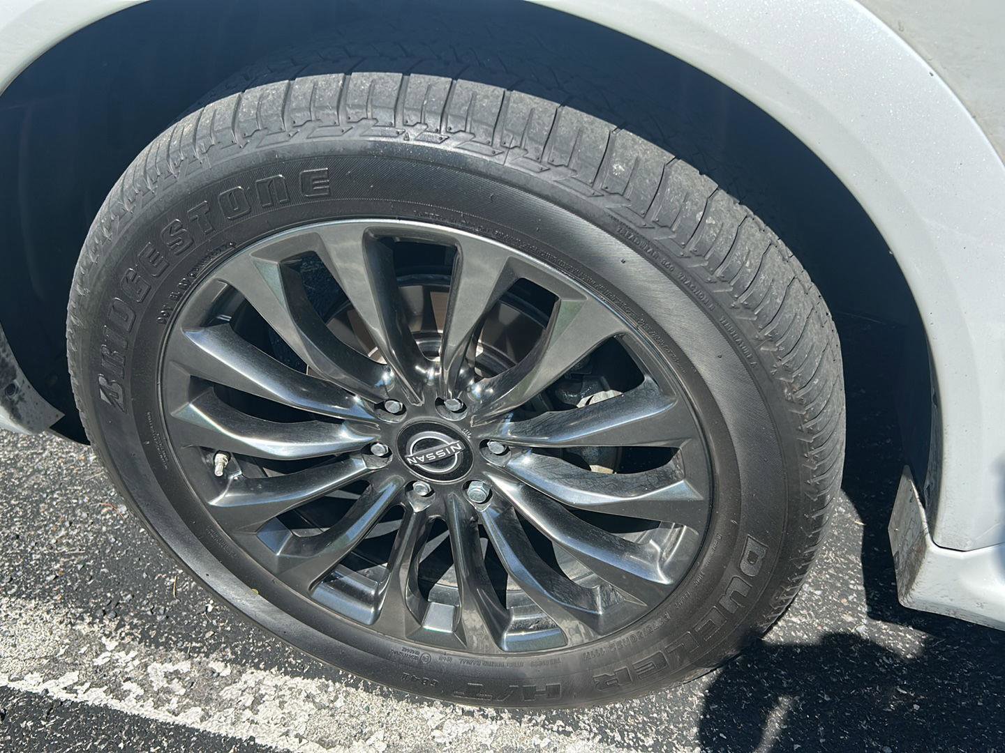 Used 2021 Nissan Armada Platinum AWD/4WD image 2