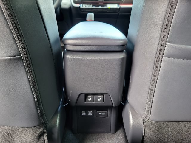 Used 2024 Toyota Prius Prime Premium w/ Advanced Technology Package FWD image 24